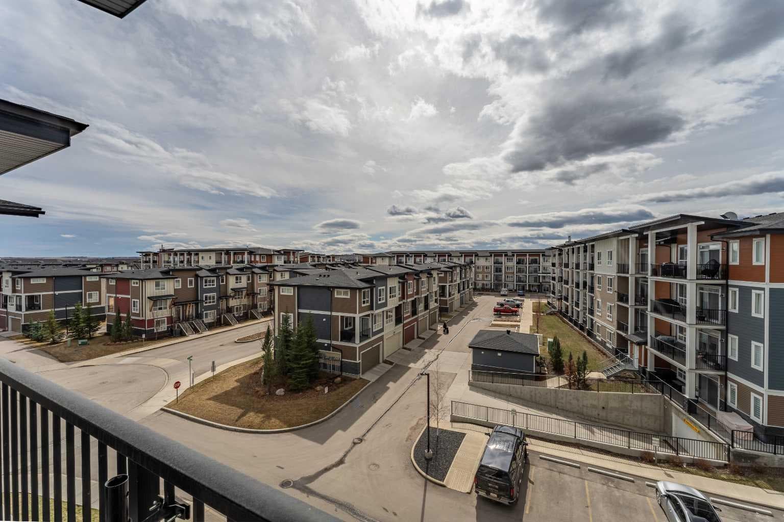 412, 10 Walgrove Walk SE
