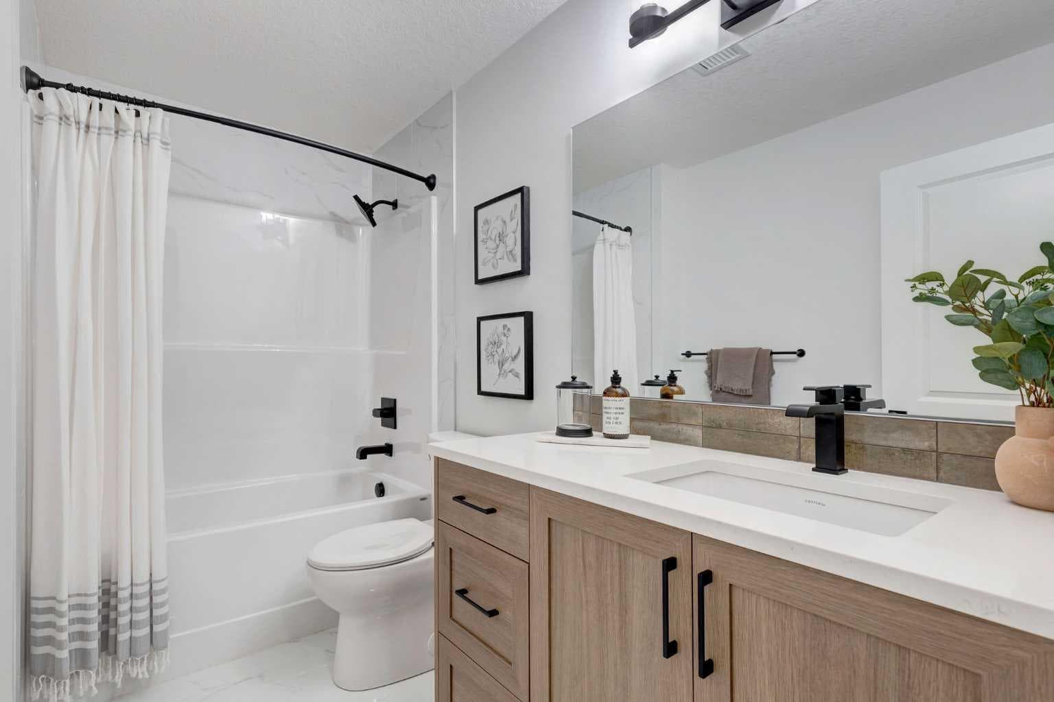 5207, 9400 Blackfoot Trail SE