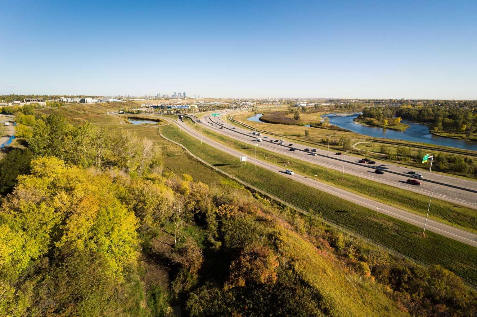 5207, 9400 Blackfoot Trail SE