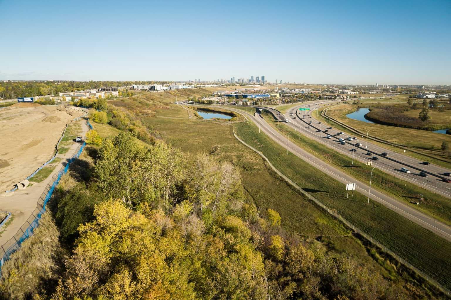 7111, 9400 Blackfoot Trail SE