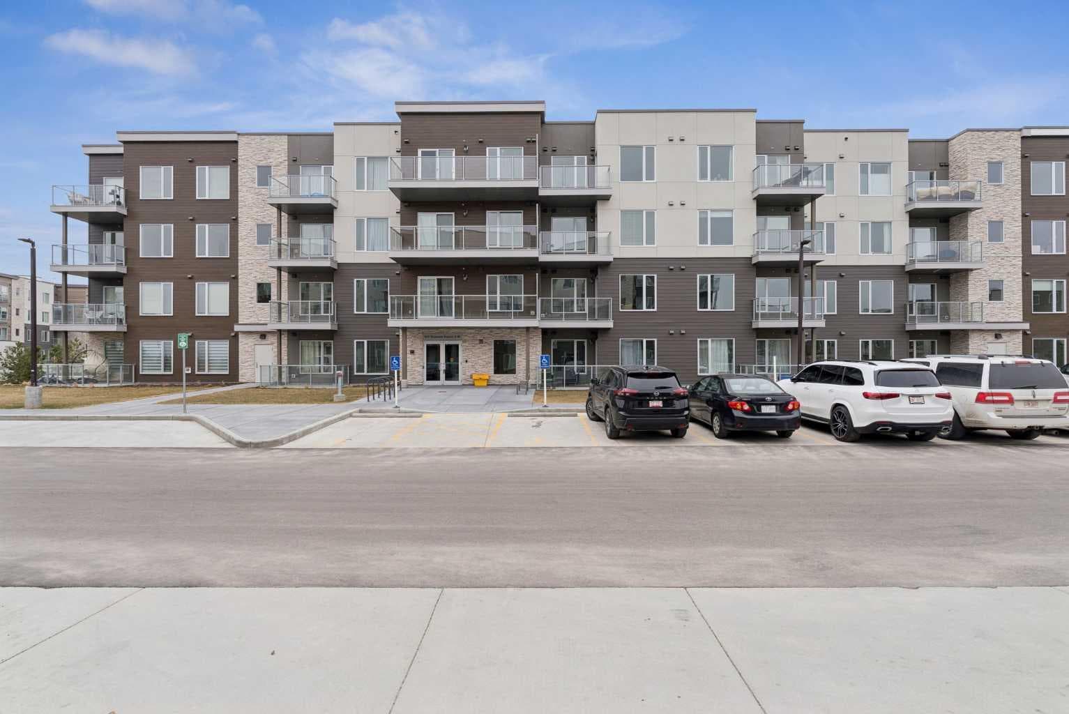 103, 655 Shawnee Square SW