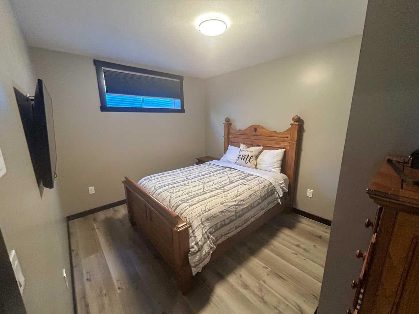 216 Cottageclub Crescent 