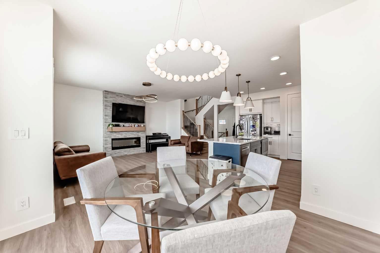 137 Verity Manor SW