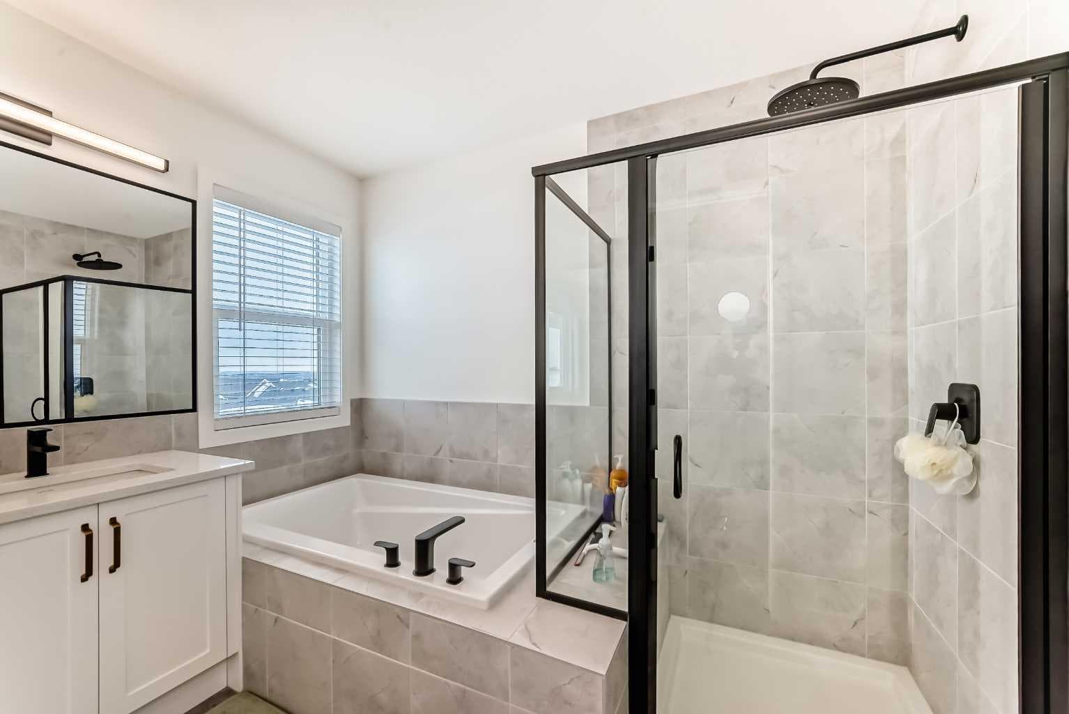 137 Verity Manor SW