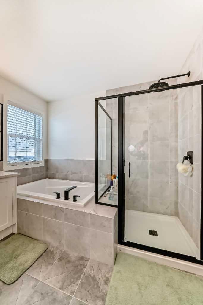 137 Verity Manor SW