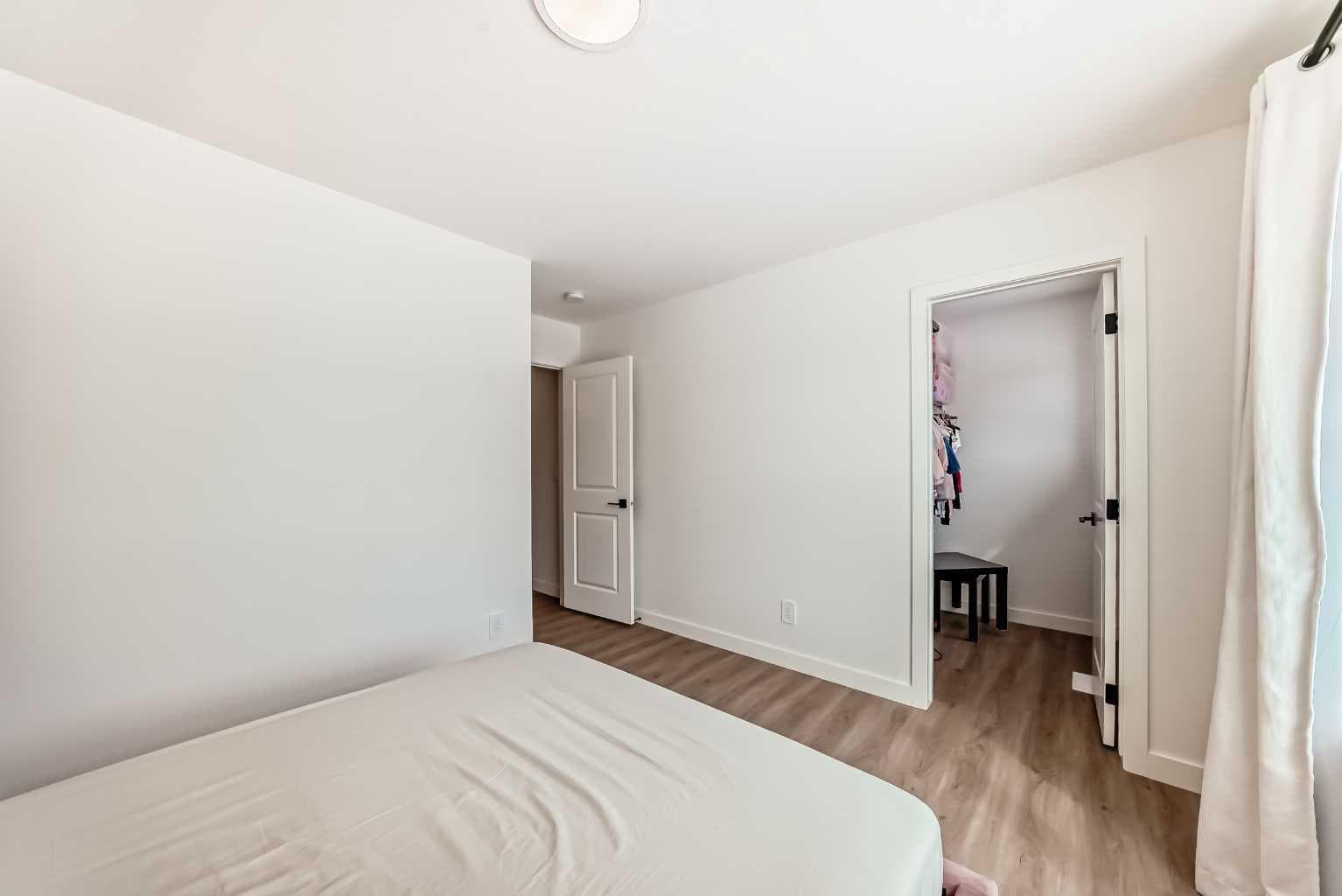 137 Verity Manor SW