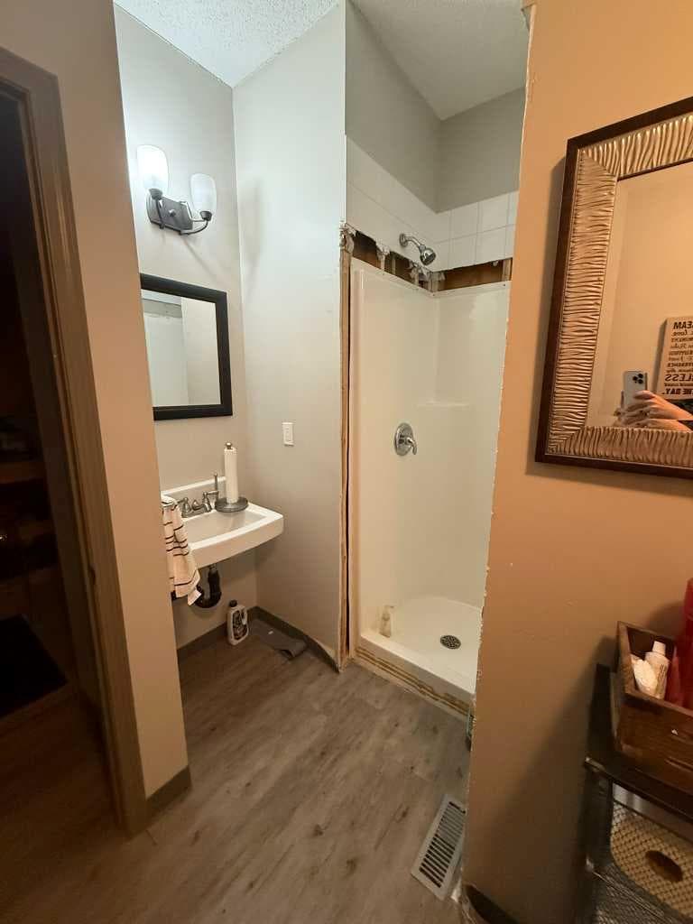 Lot 20 - 1, 223 6 Street 