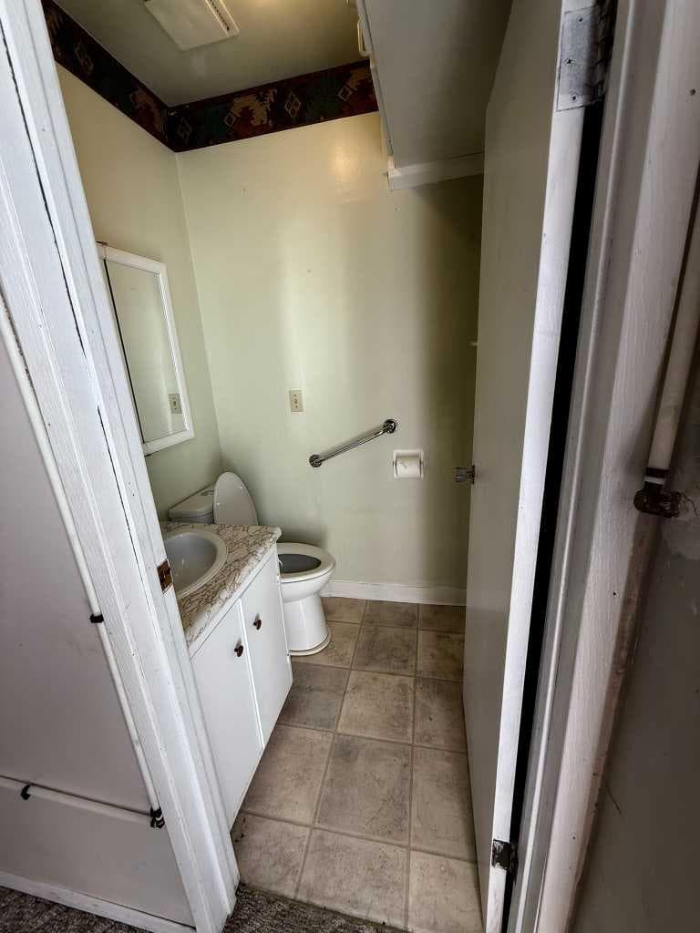 Lot 18 - 3, 223 6 Street 