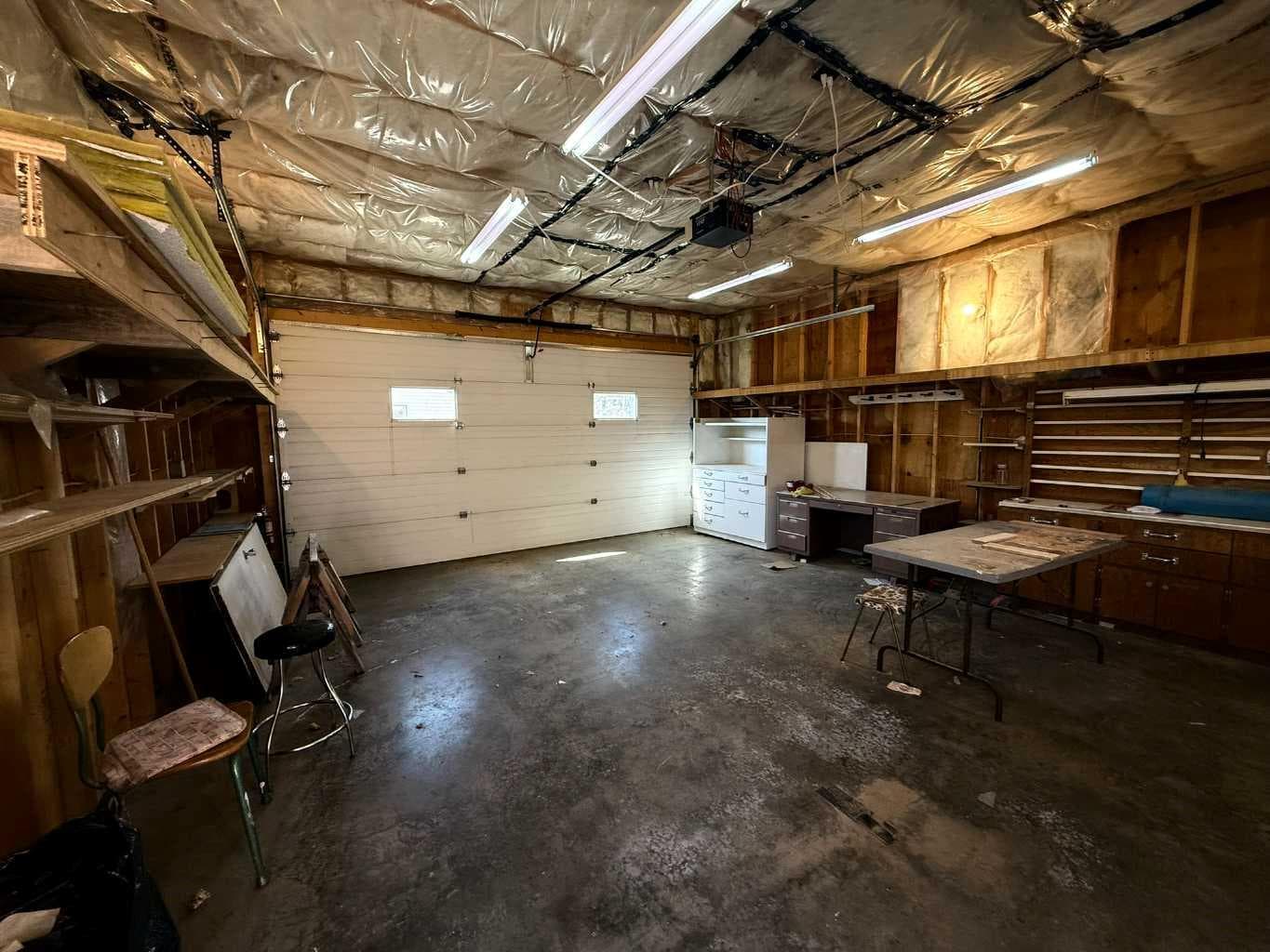 Lot 18 - 3, 223 6 Street 