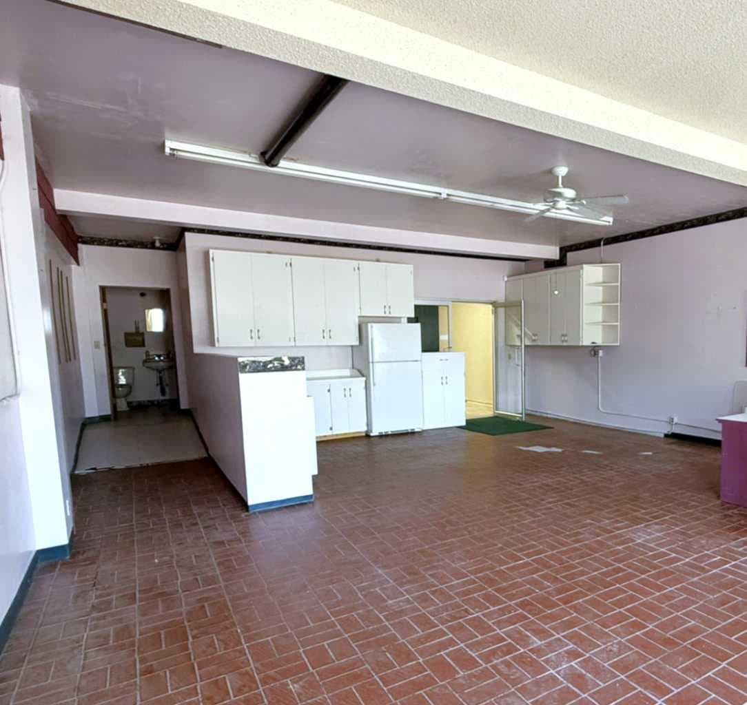 Lot 18 - 3, 223 6 Street 