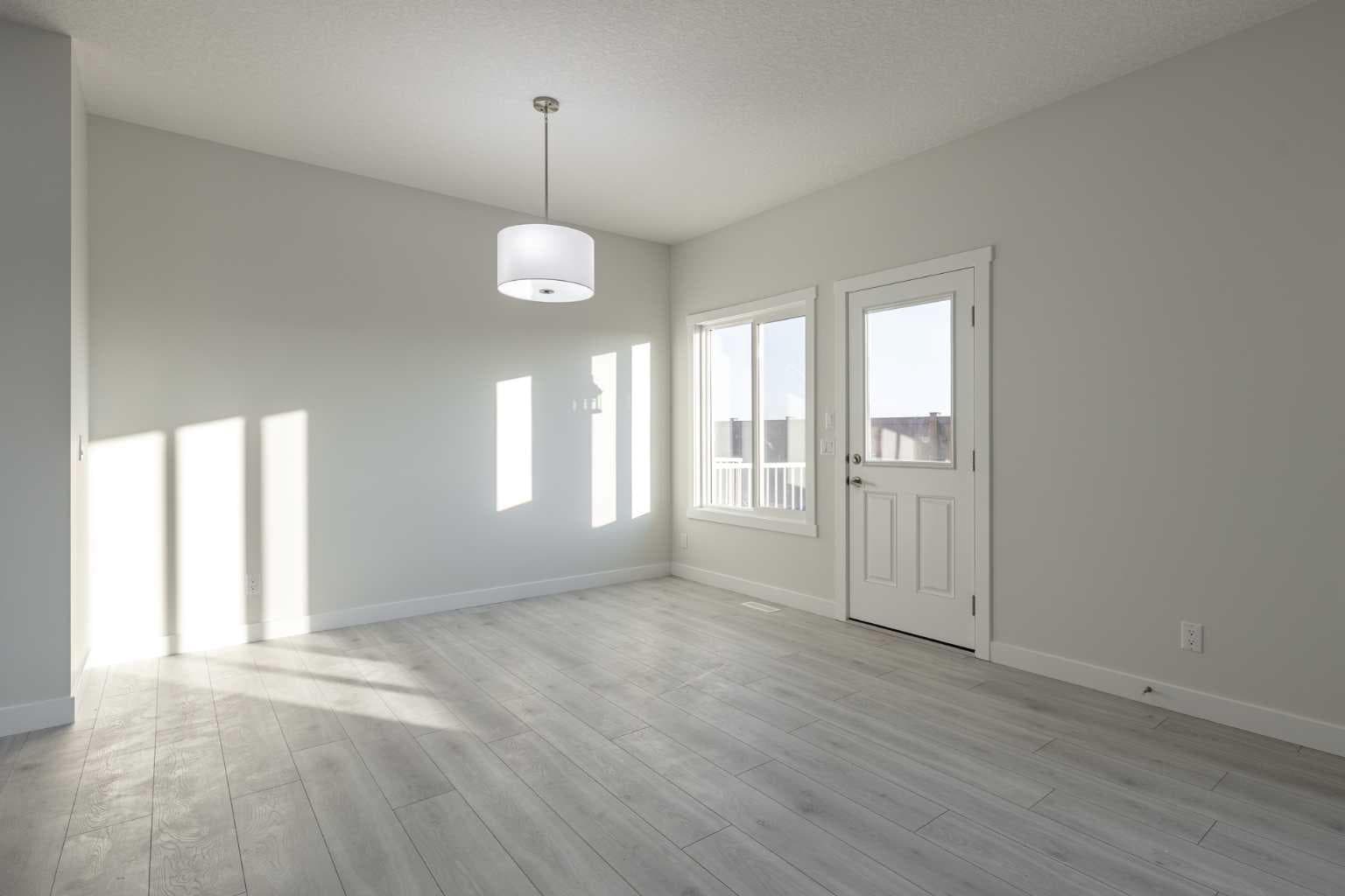 385 Sora Park SE