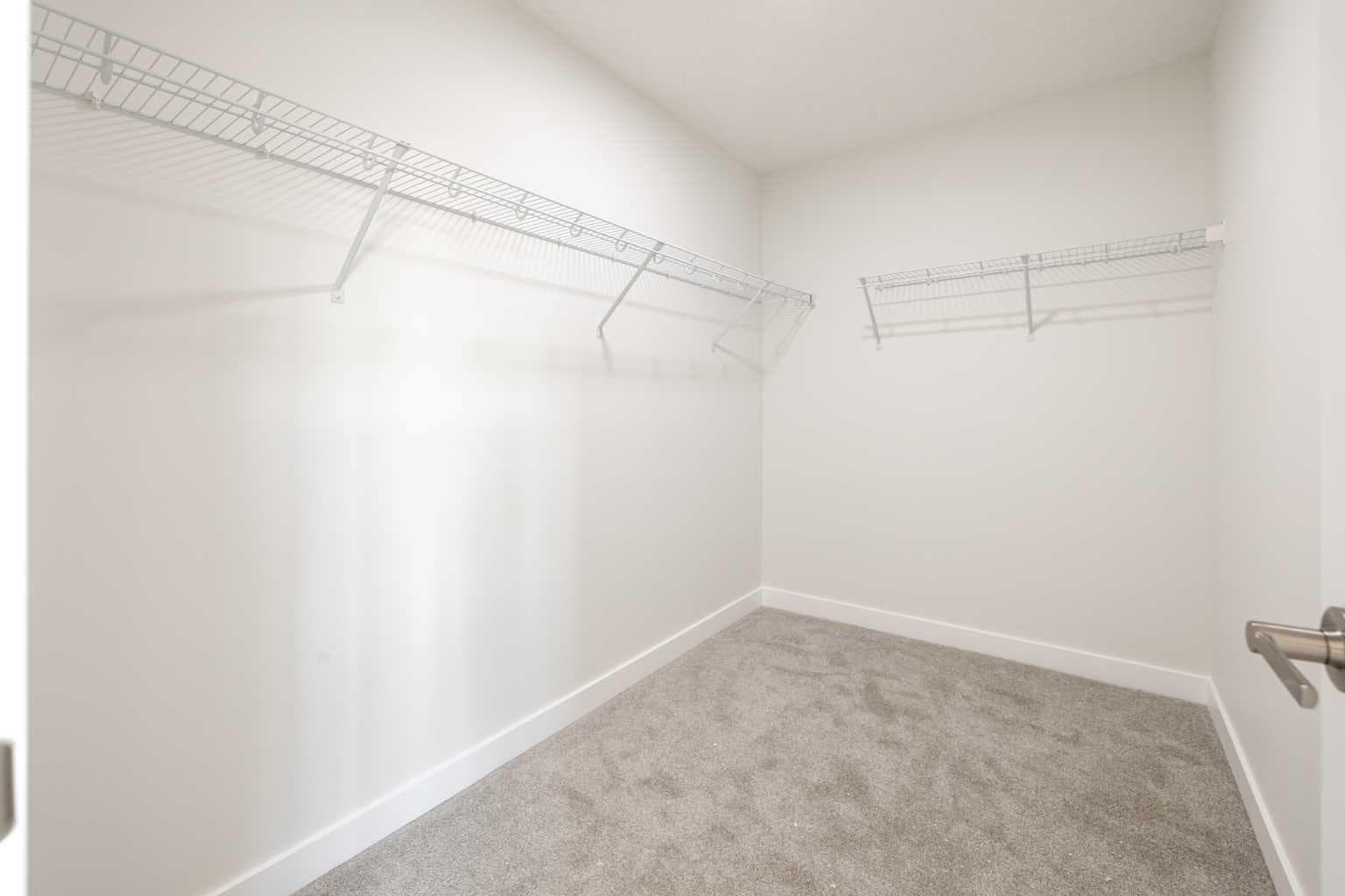 385 Sora Park SE