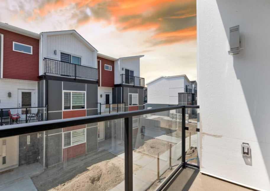 314, 52 Red Sky Villas NE