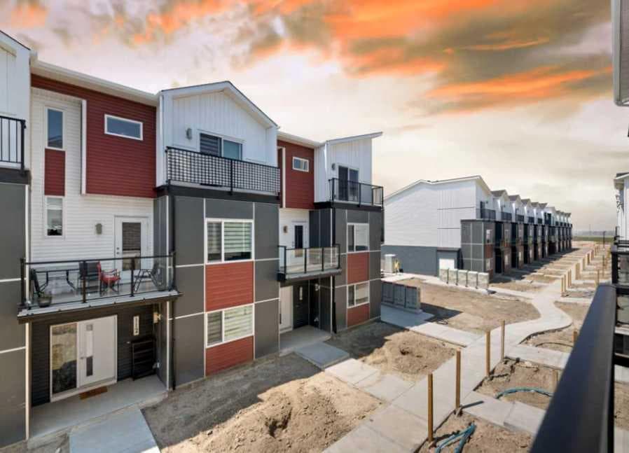 314, 52 Red Sky Villas NE