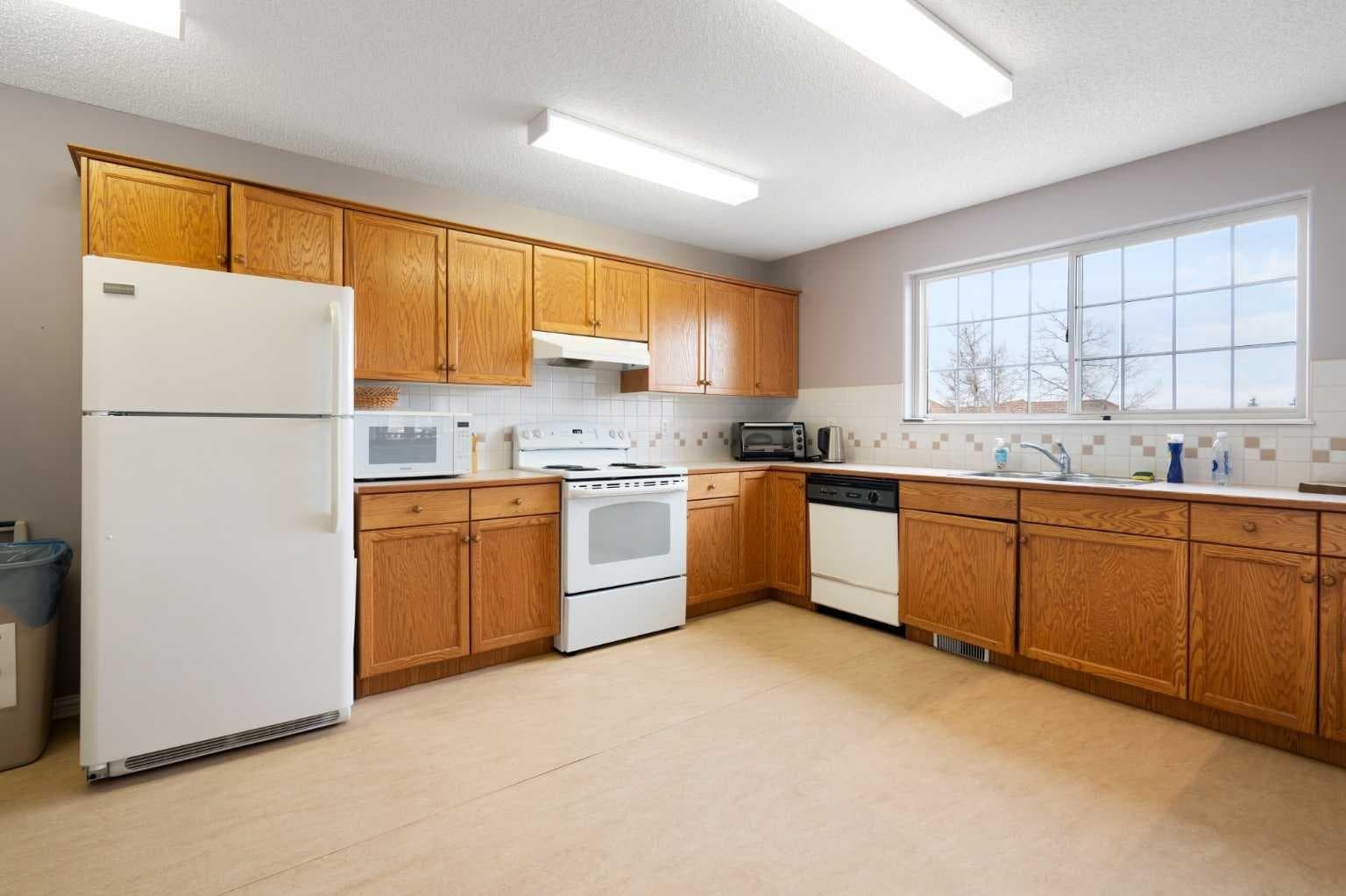 ., 2107 Patterson View SW