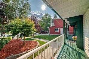 420 Whitehorn Place NE