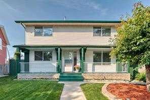 420 Whitehorn Place NE