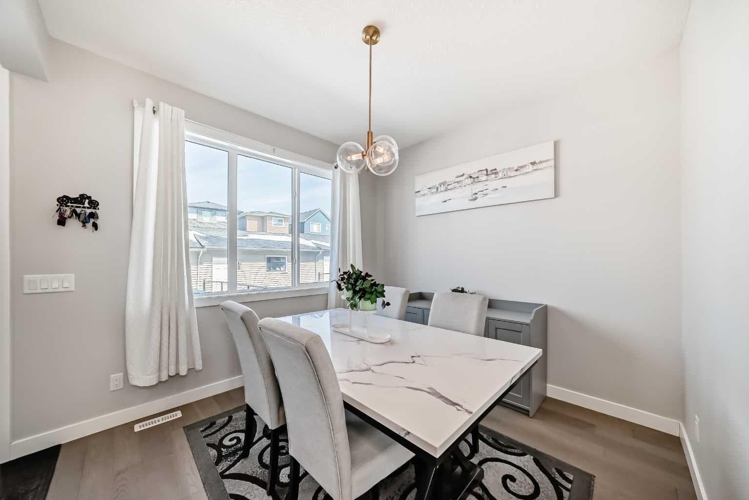 1016 Lanark Boulevard SE