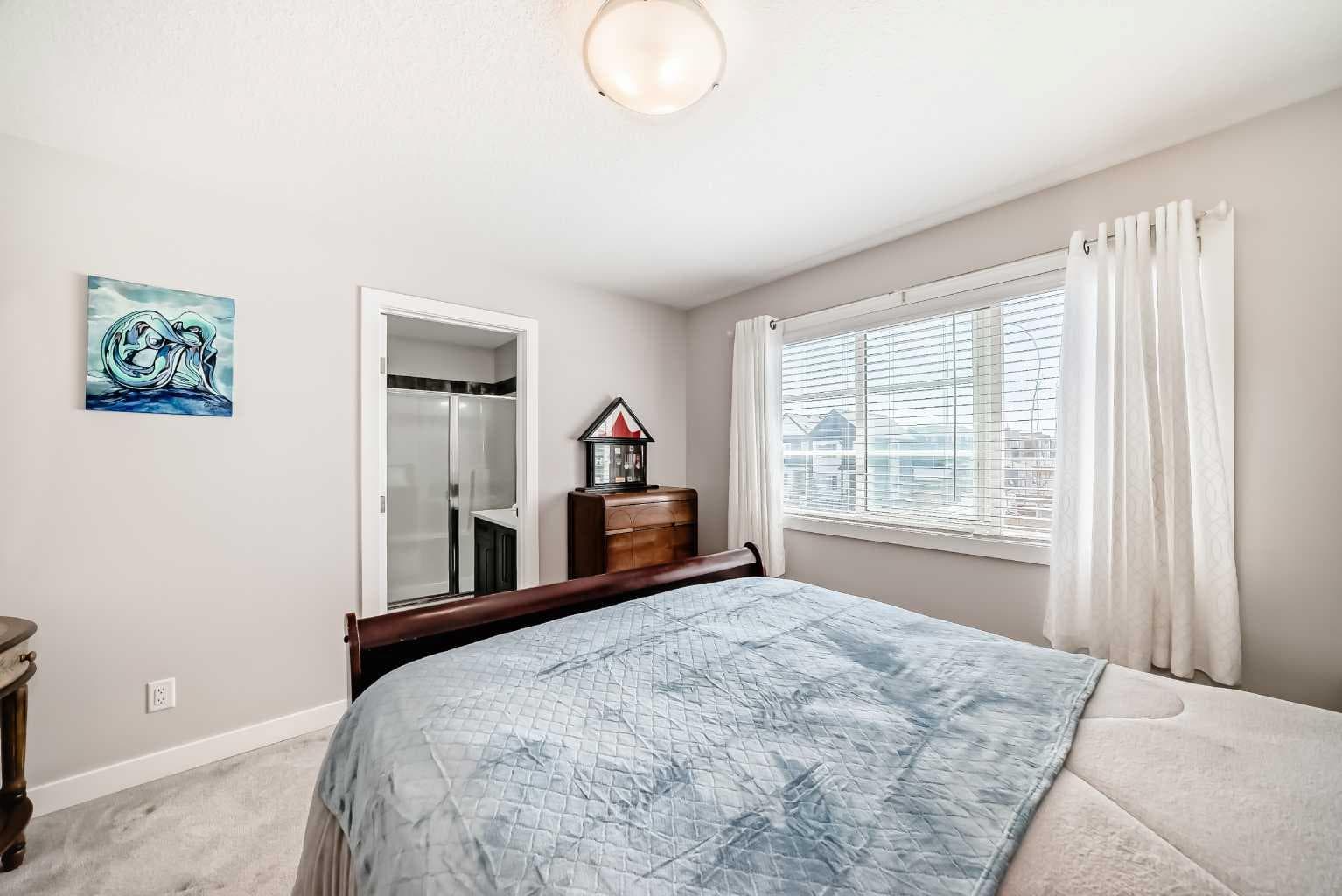 1016 Lanark Boulevard SE