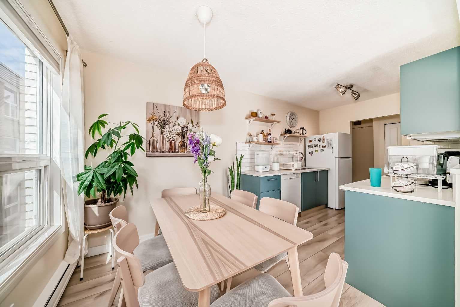 202, 520 Cedar Crescent SW