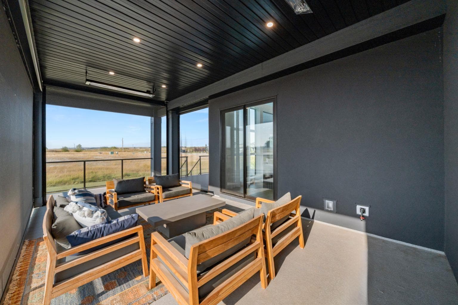 12 Monterra Rise 