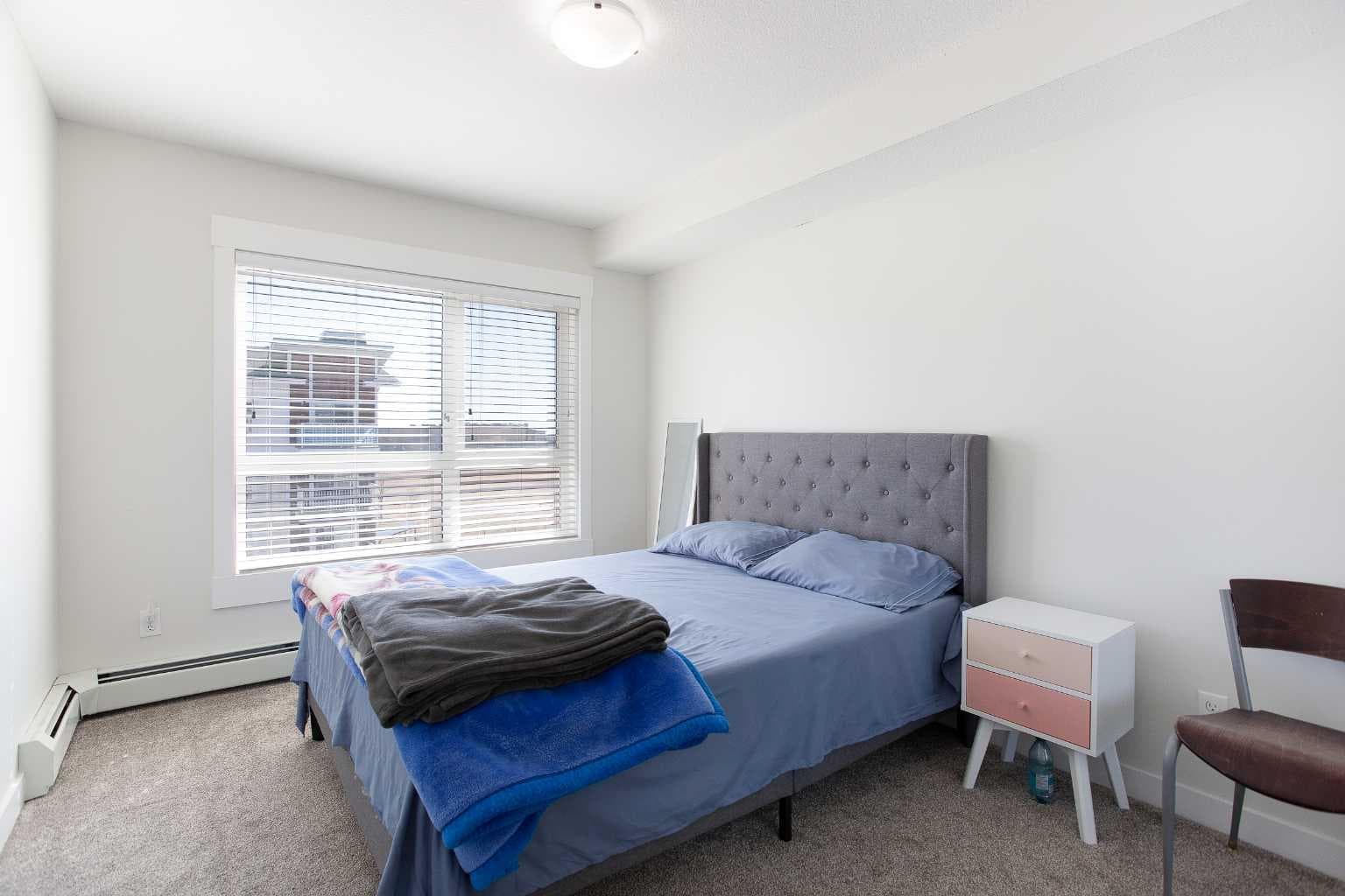 2406, 302 Skyview Ranch Drive NE