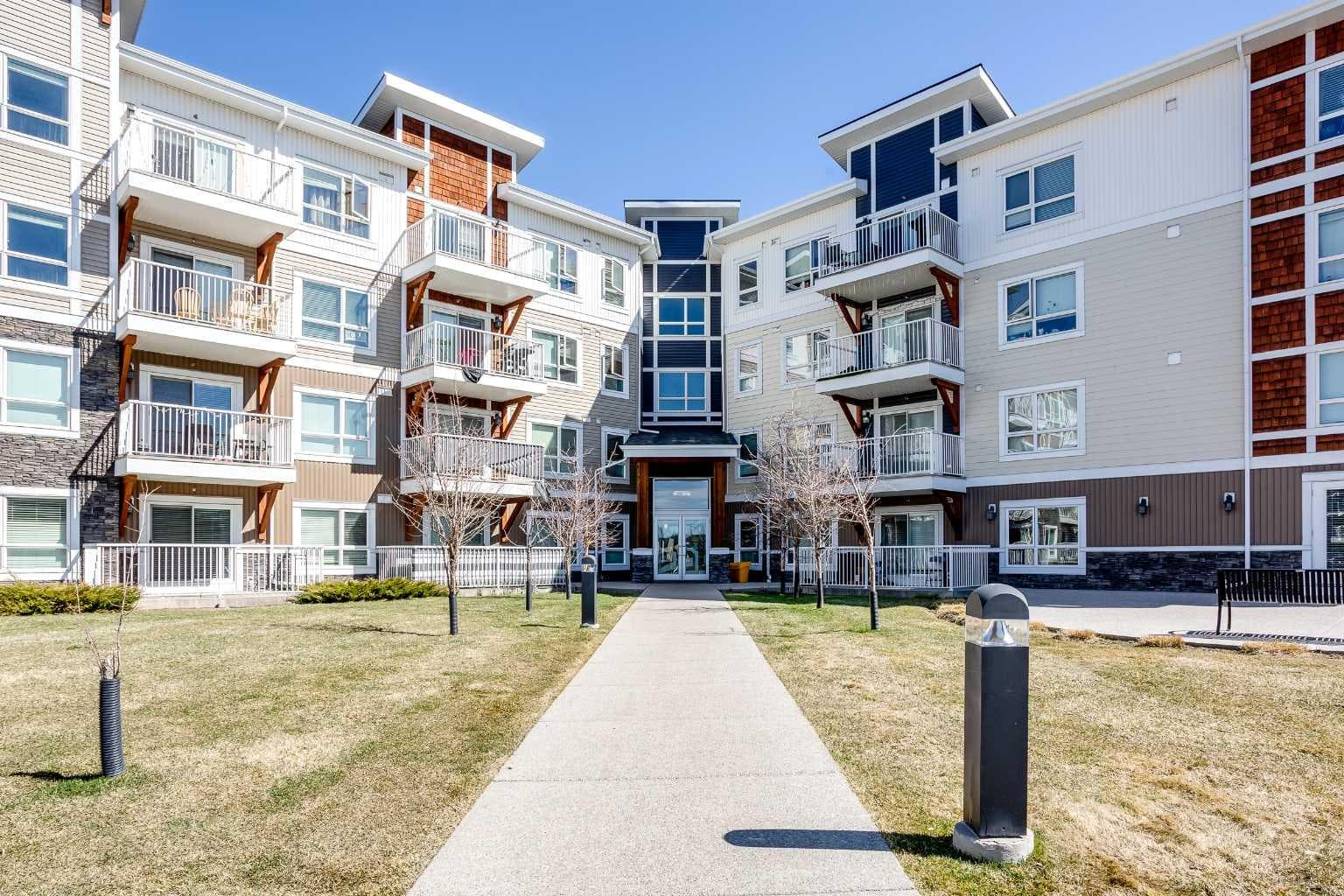 2406, 302 Skyview Ranch Drive NE