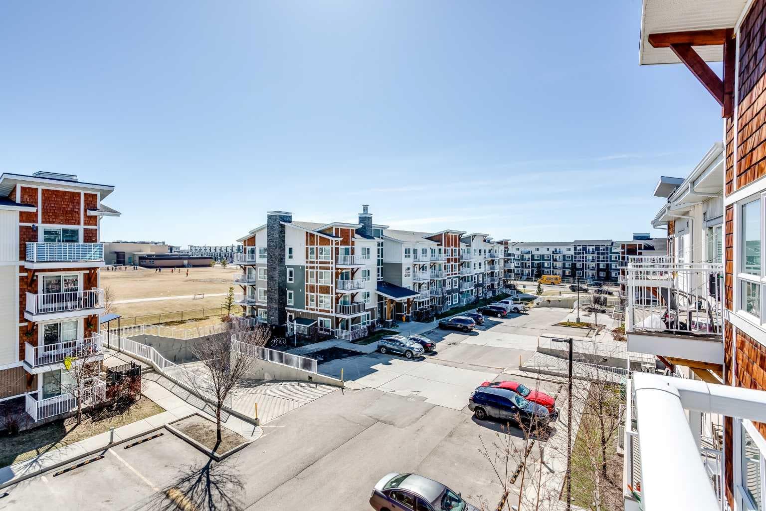 2406, 302 Skyview Ranch Drive NE