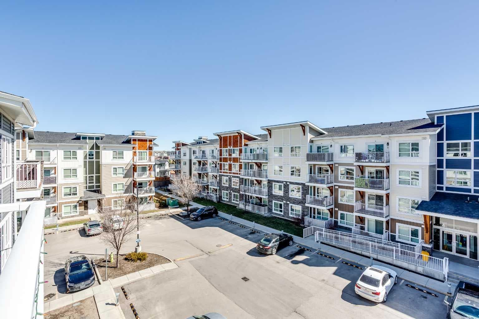2406, 302 Skyview Ranch Drive NE