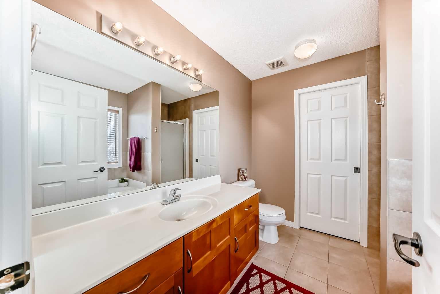 148 Saddlecrest Gardens NE