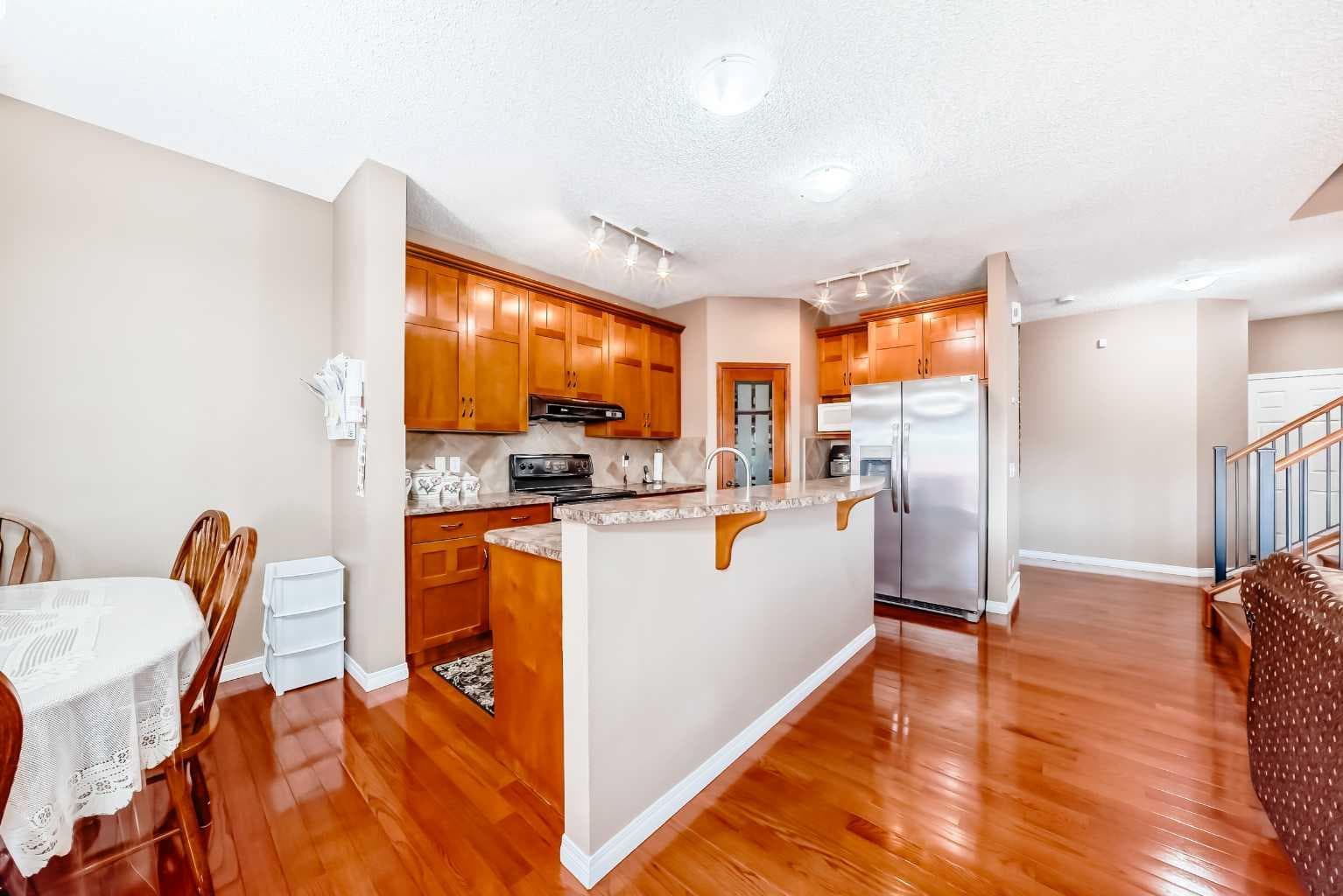 148 Saddlecrest Gardens NE