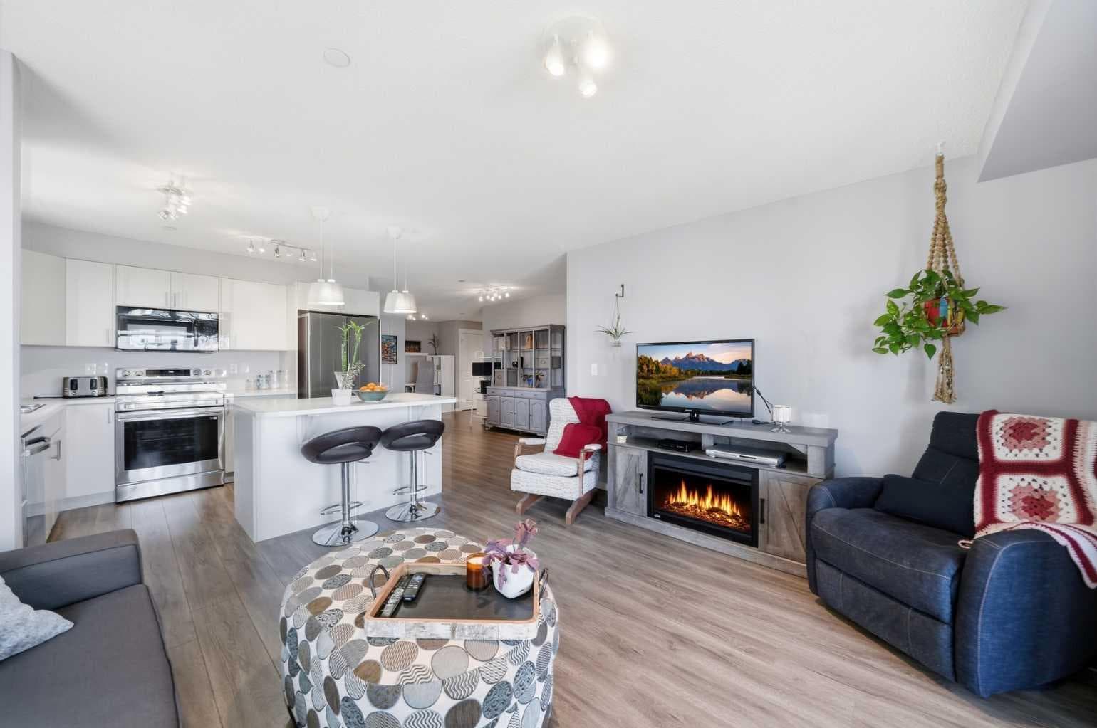 4201, 279 Copperpond Common SE
