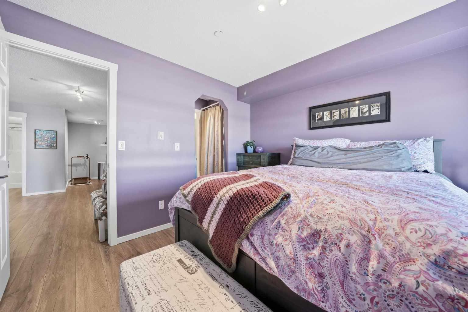 4201, 279 Copperpond Common SE