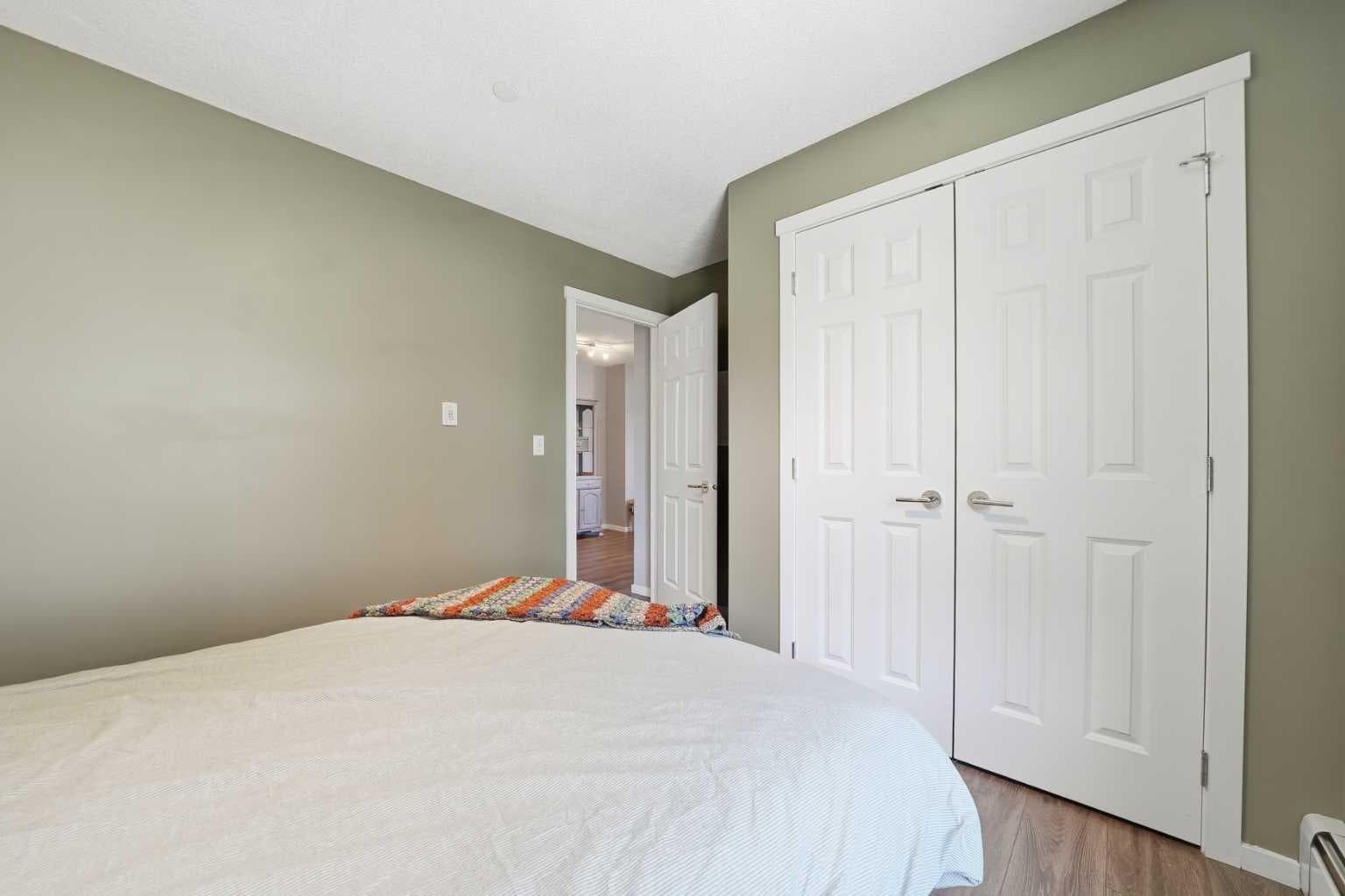 4201, 279 Copperpond Common SE