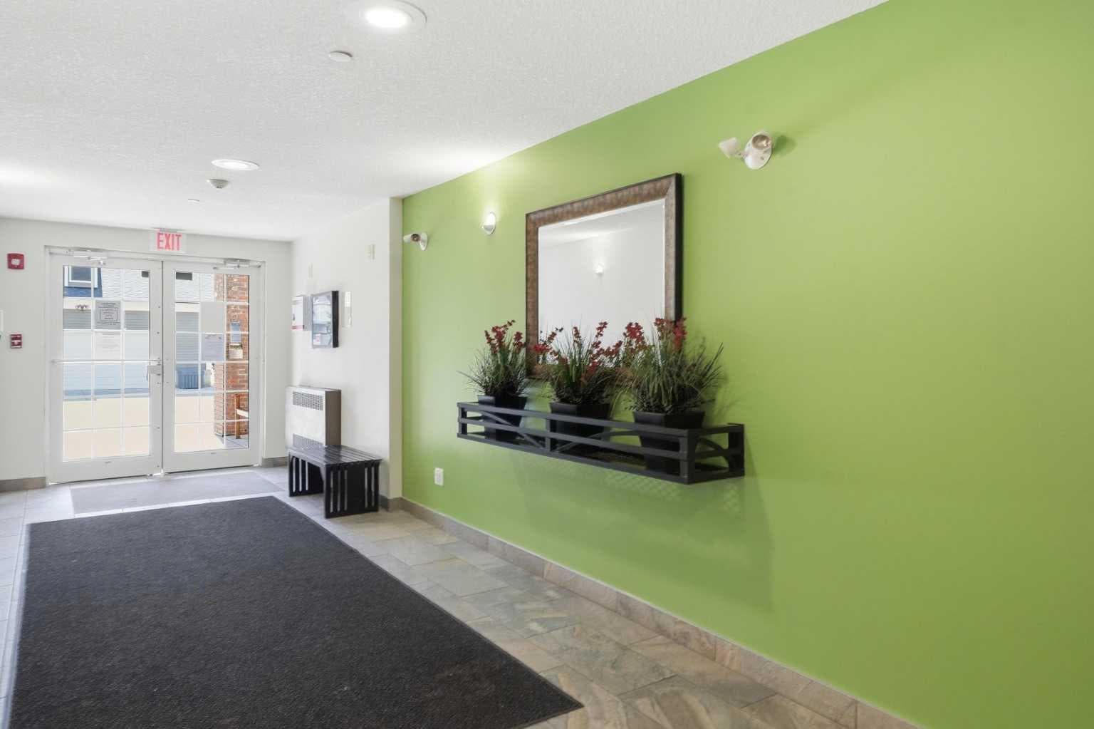 4201, 279 Copperpond Common SE