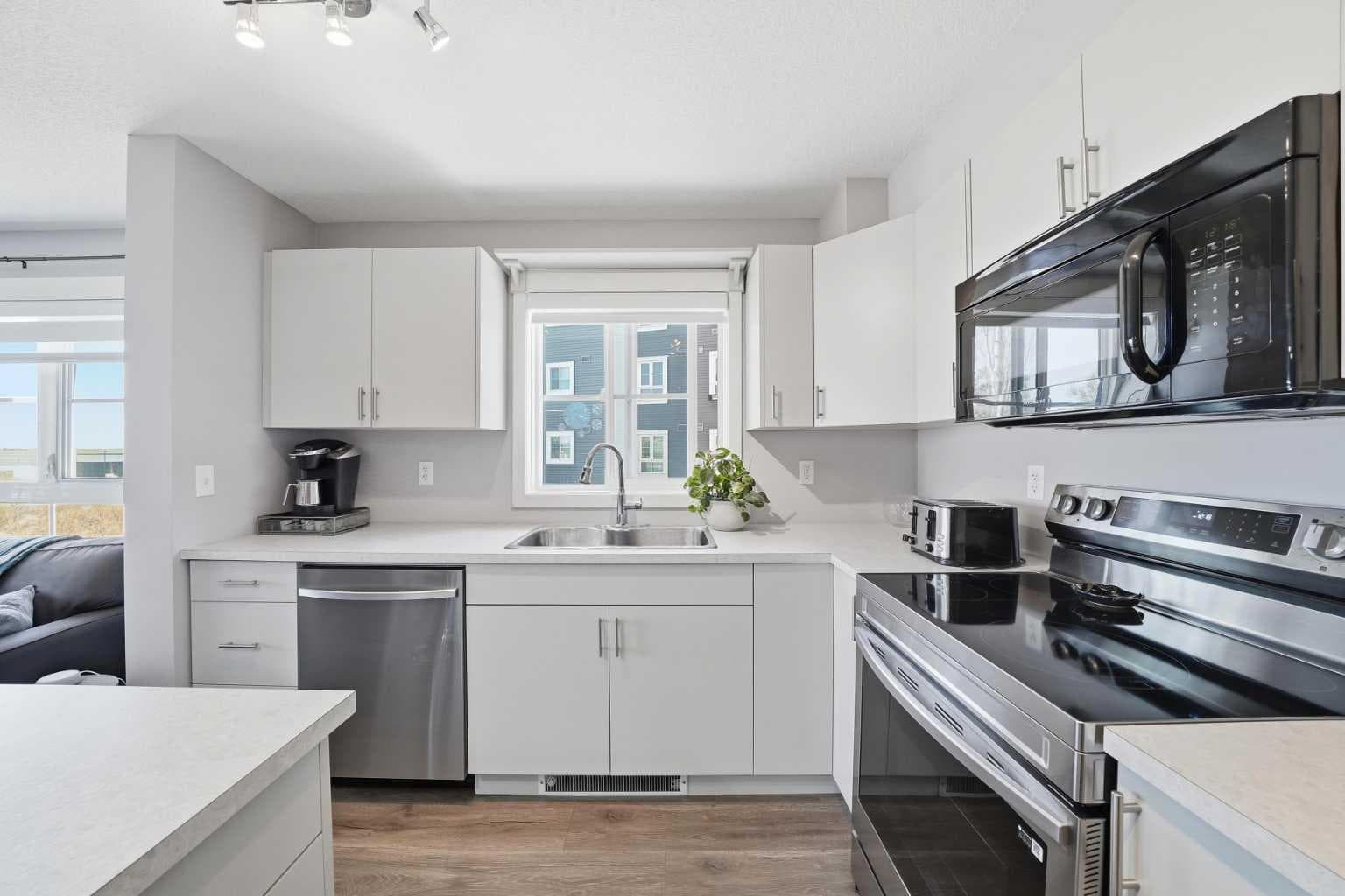 4201, 279 Copperpond Common SE