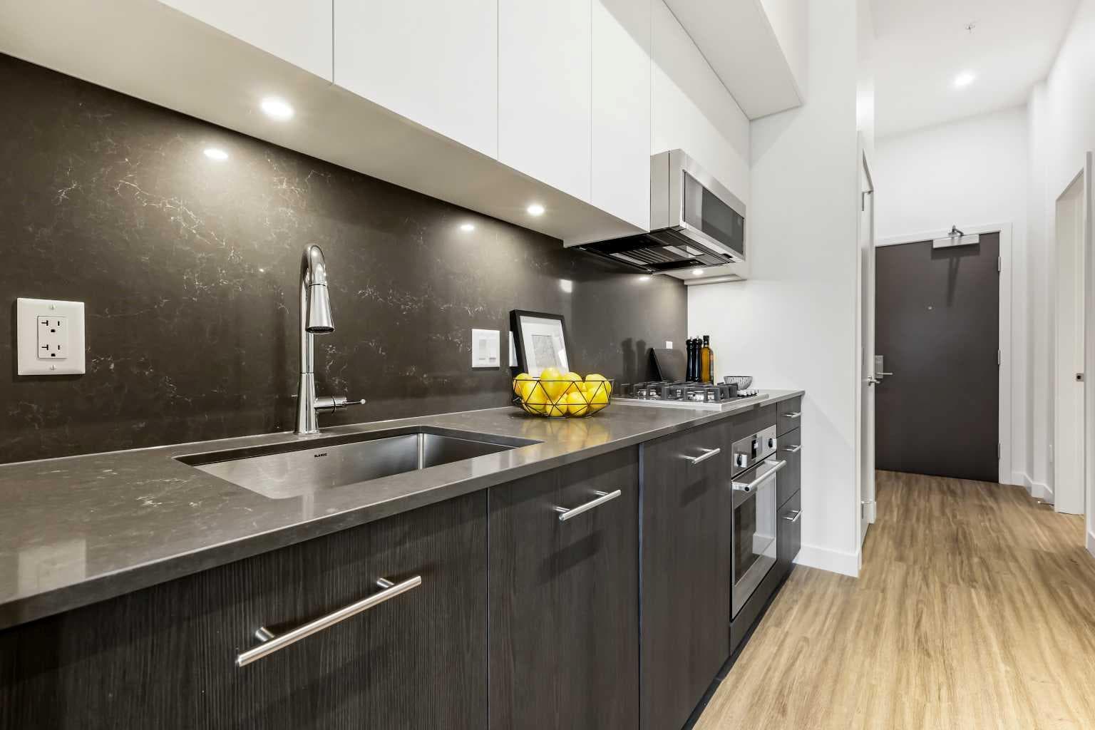 Package #1, 730 2 Avenue SW