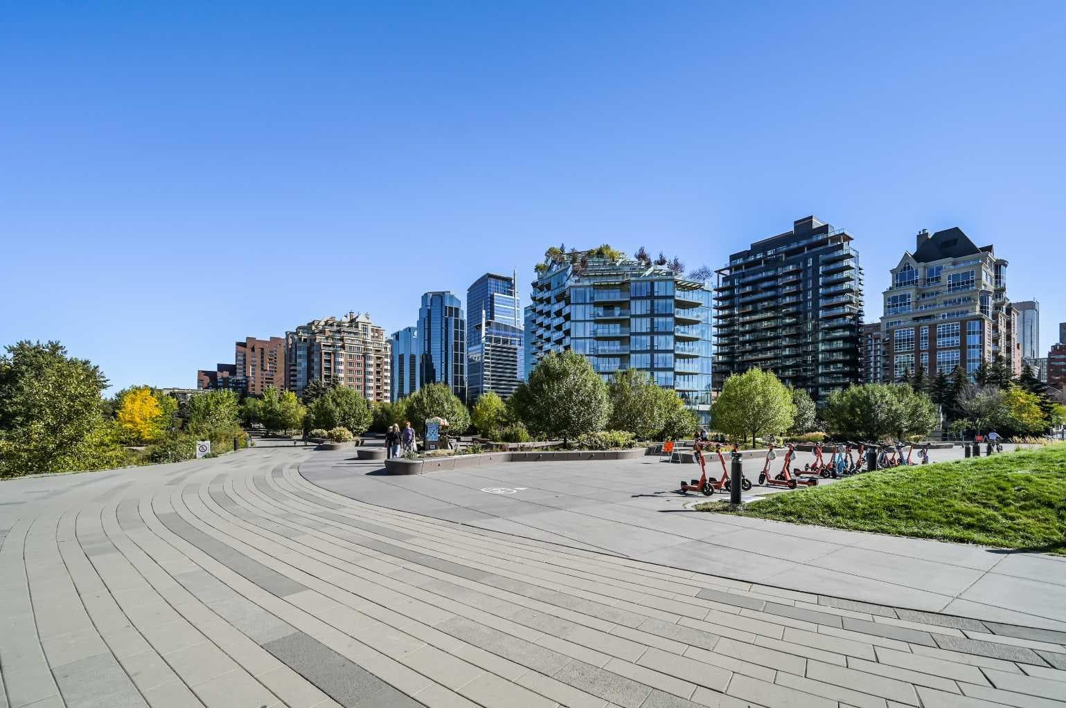 Package #1, 730 2 Avenue SW