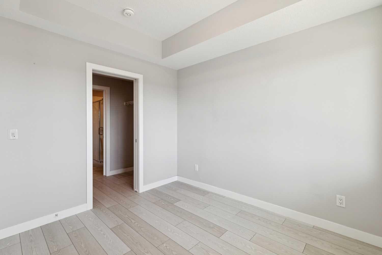 1305, 111 Wolf Creek Drive SE