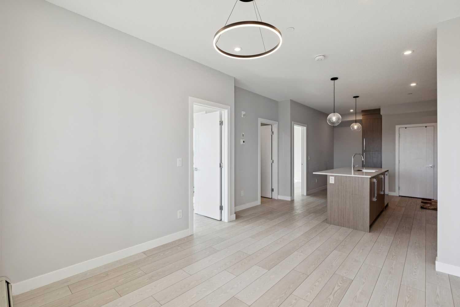 1305, 111 Wolf Creek Drive SE