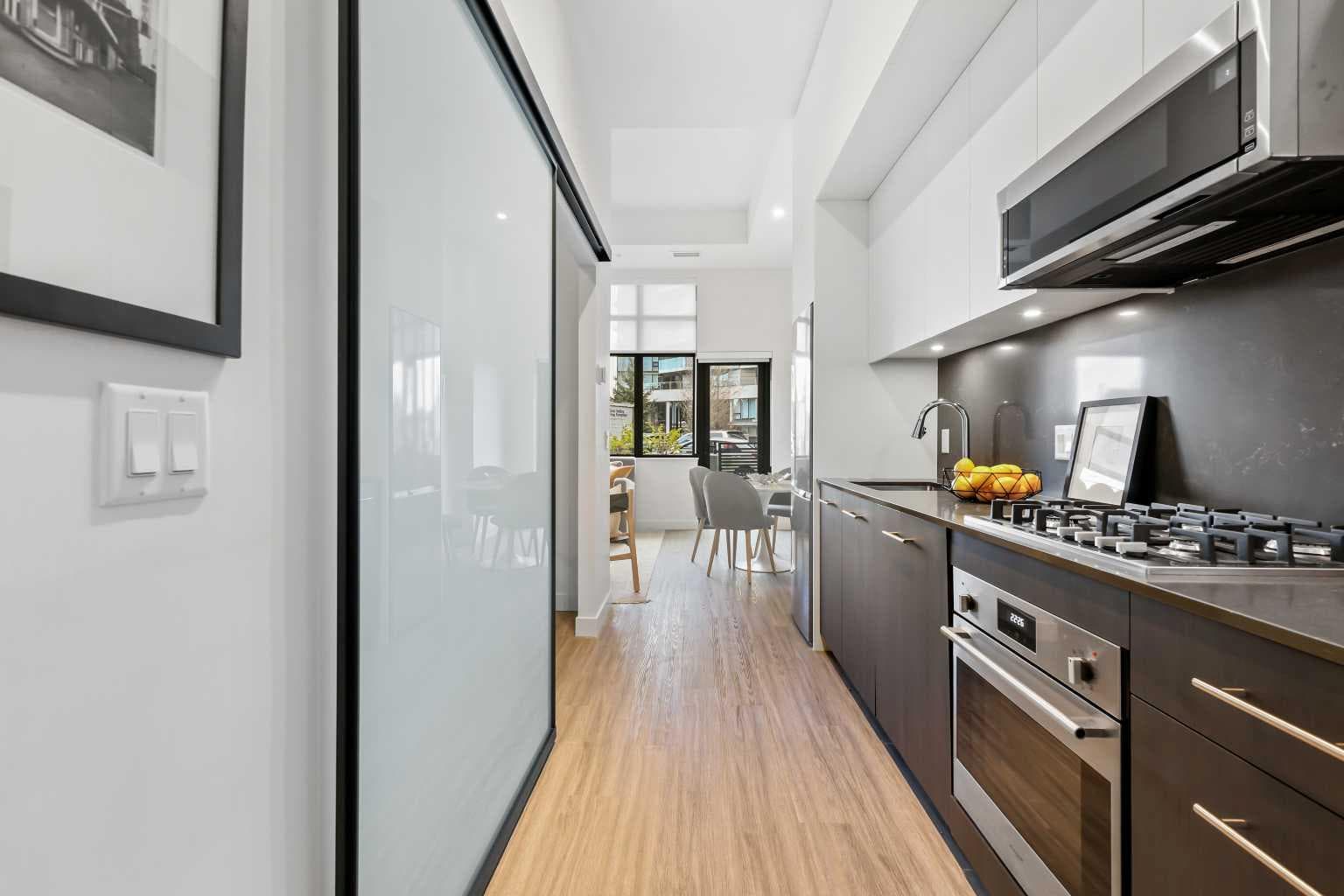 Package #2, 730 2 Avenue SW