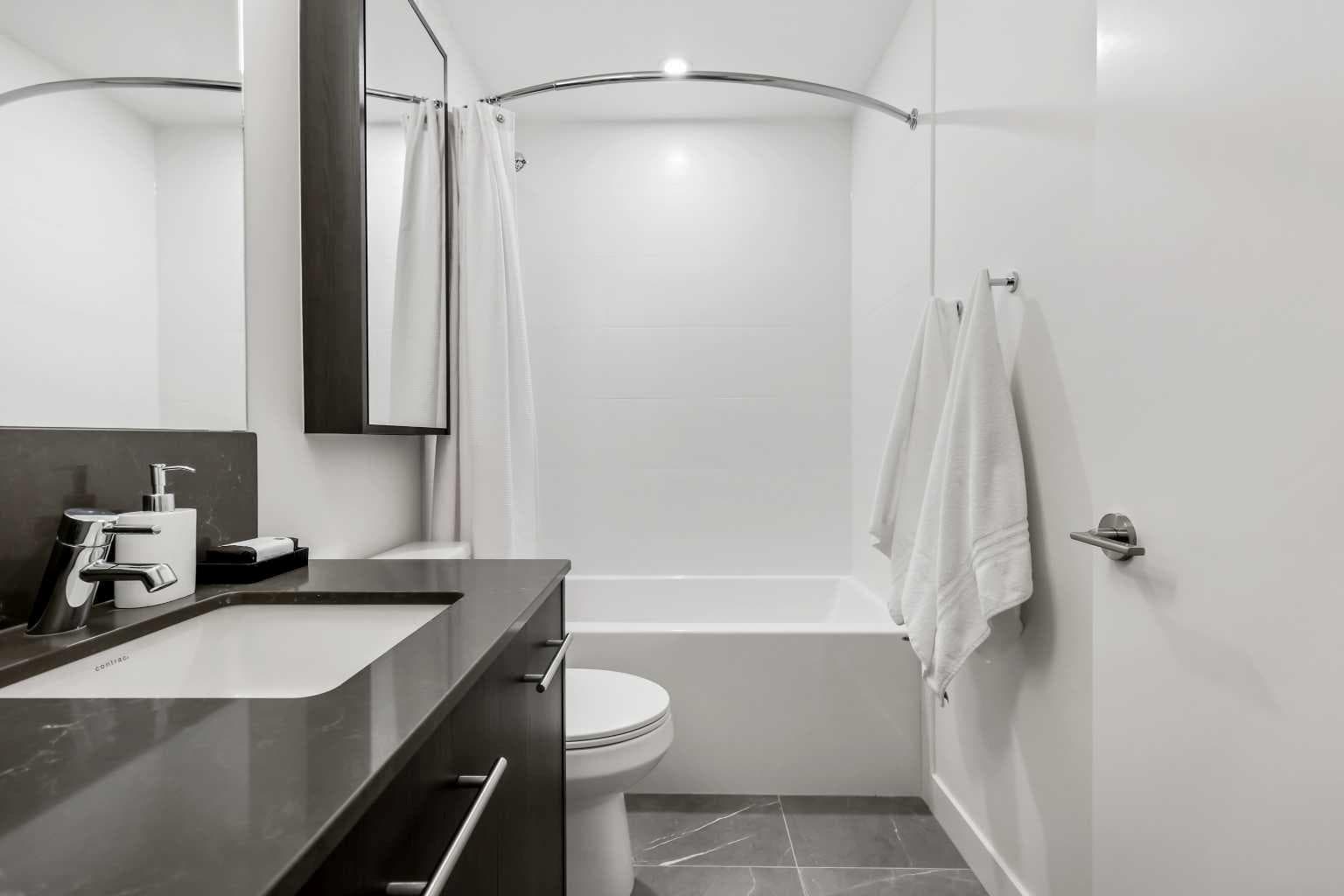 Package #2, 730 2 Avenue SW