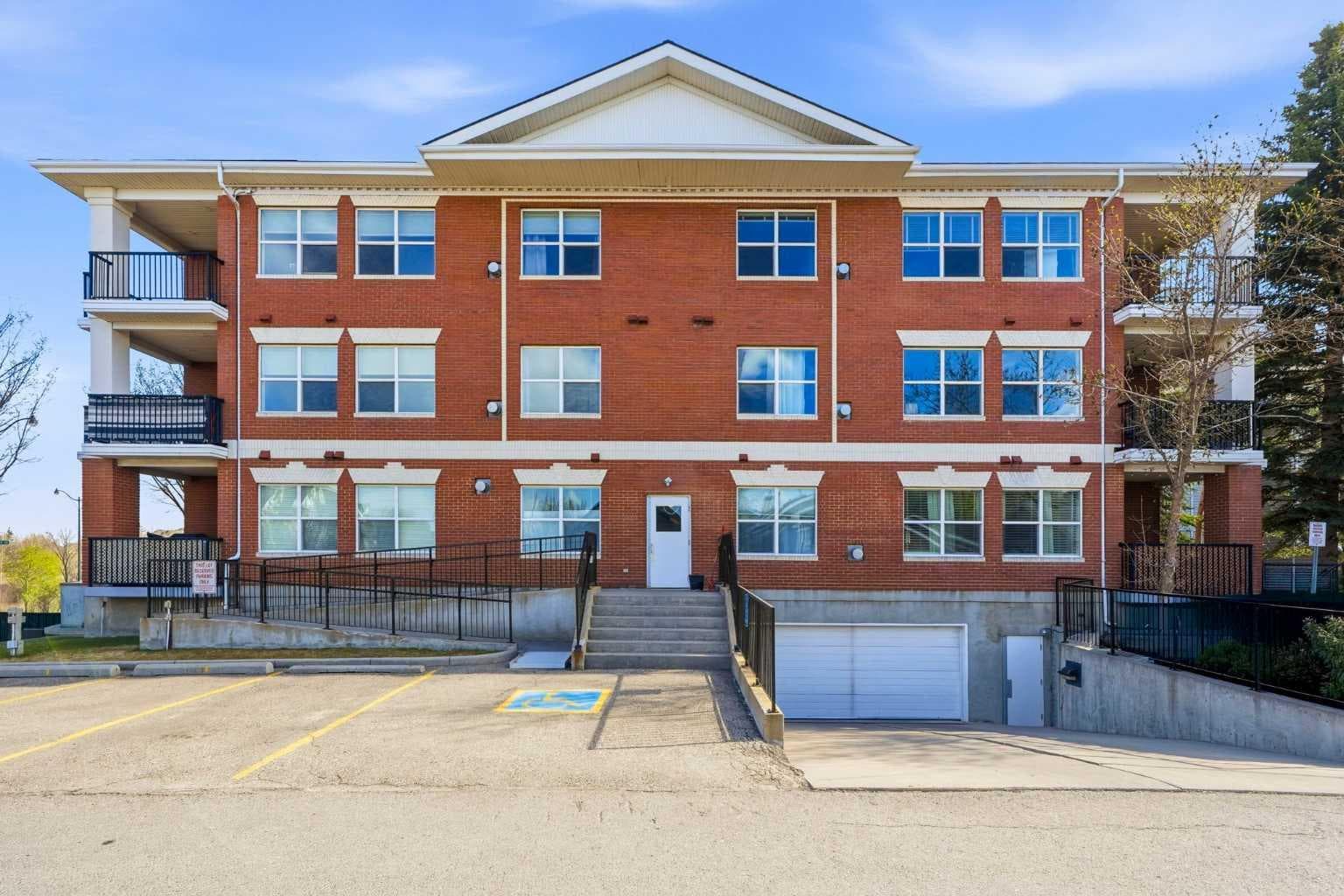 207, 60 Promenade Way SE