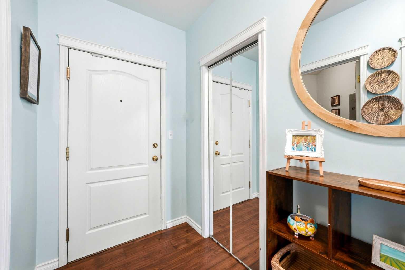 207, 60 Promenade Way SE