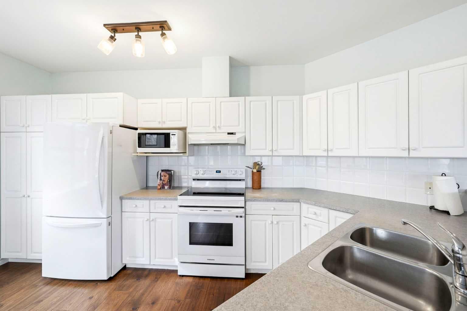 207, 60 Promenade Way SE