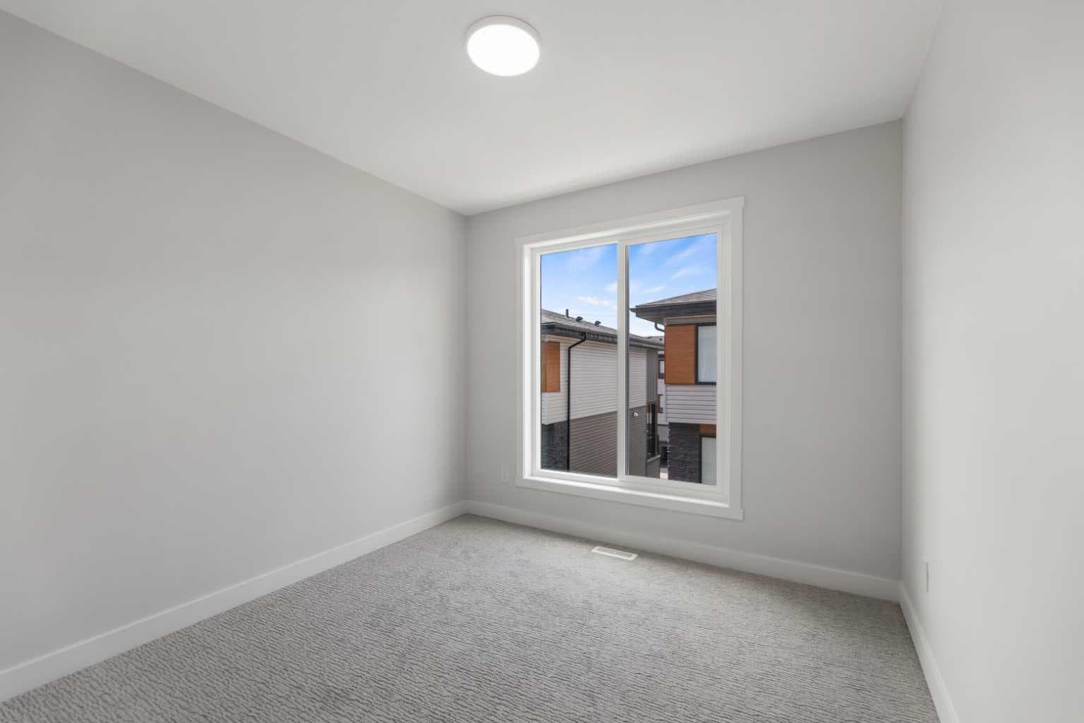 803, 90 Corner Meadows Manor NE