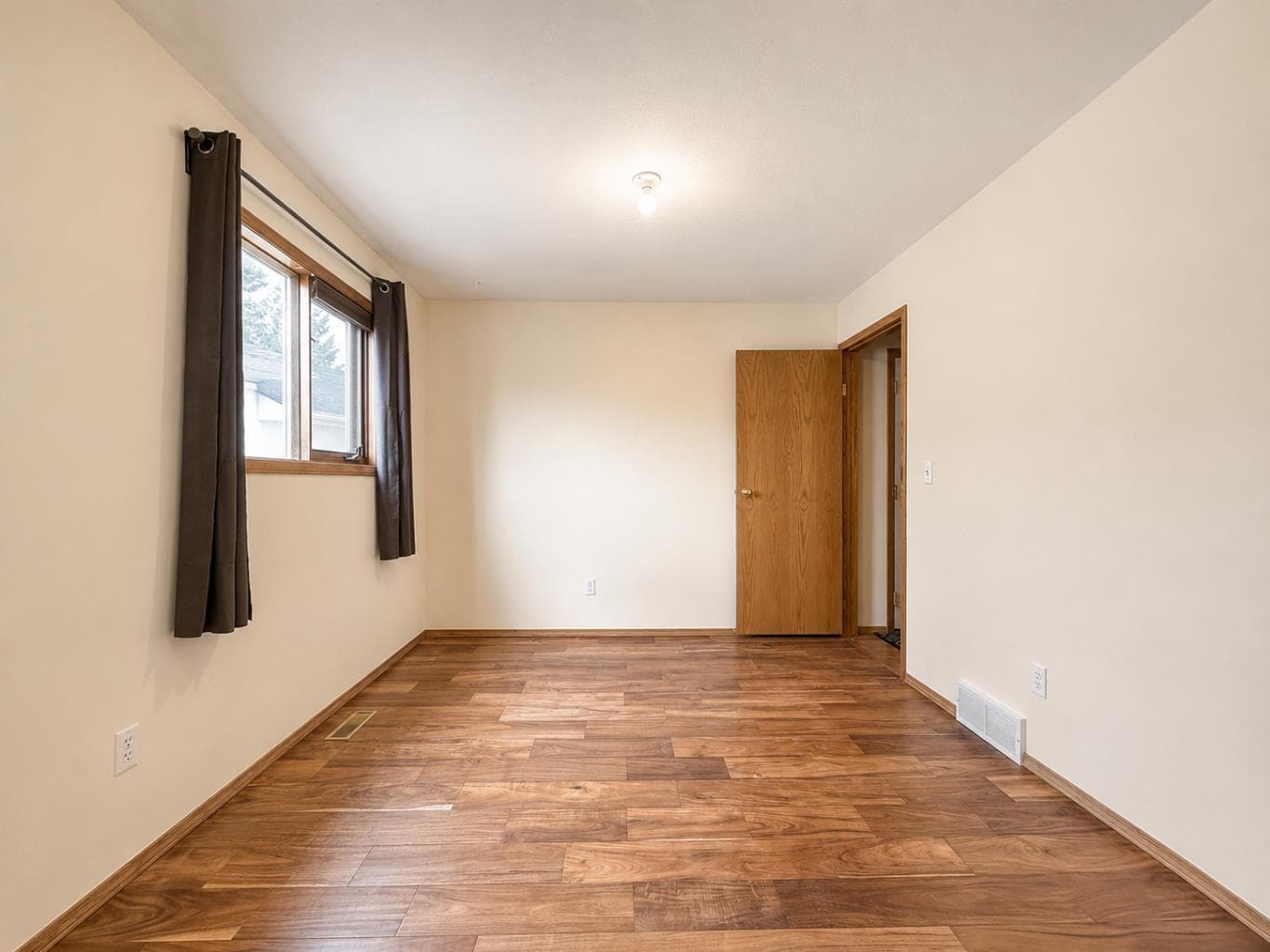 59 Edgebrook Circle NW