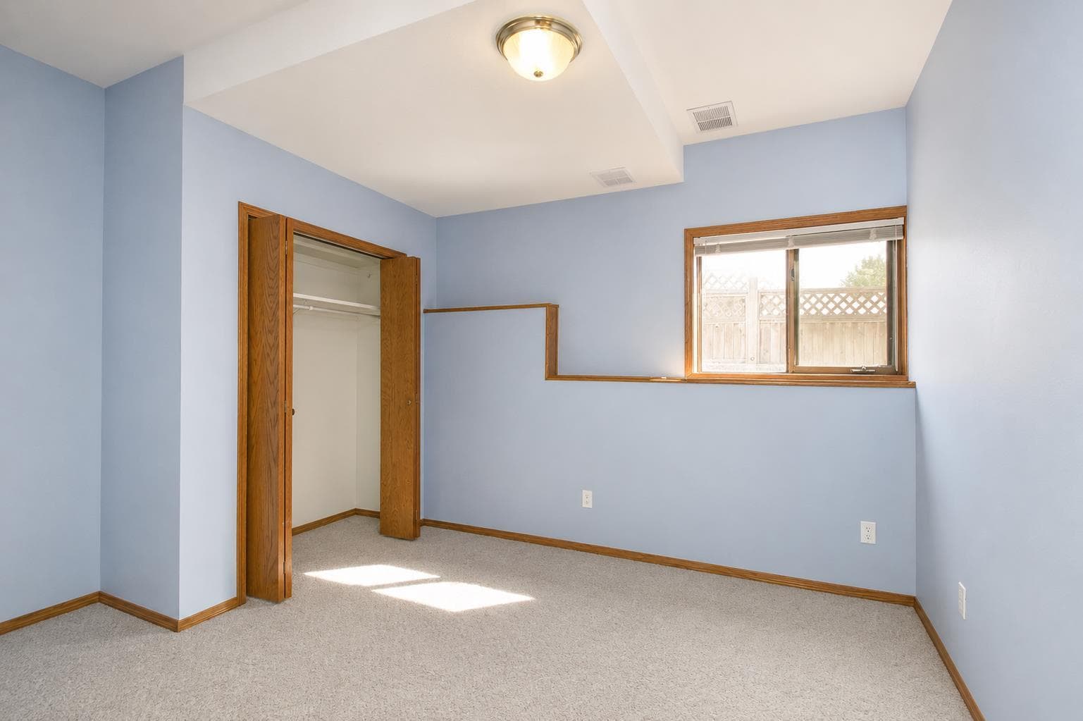 59 Edgebrook Circle NW