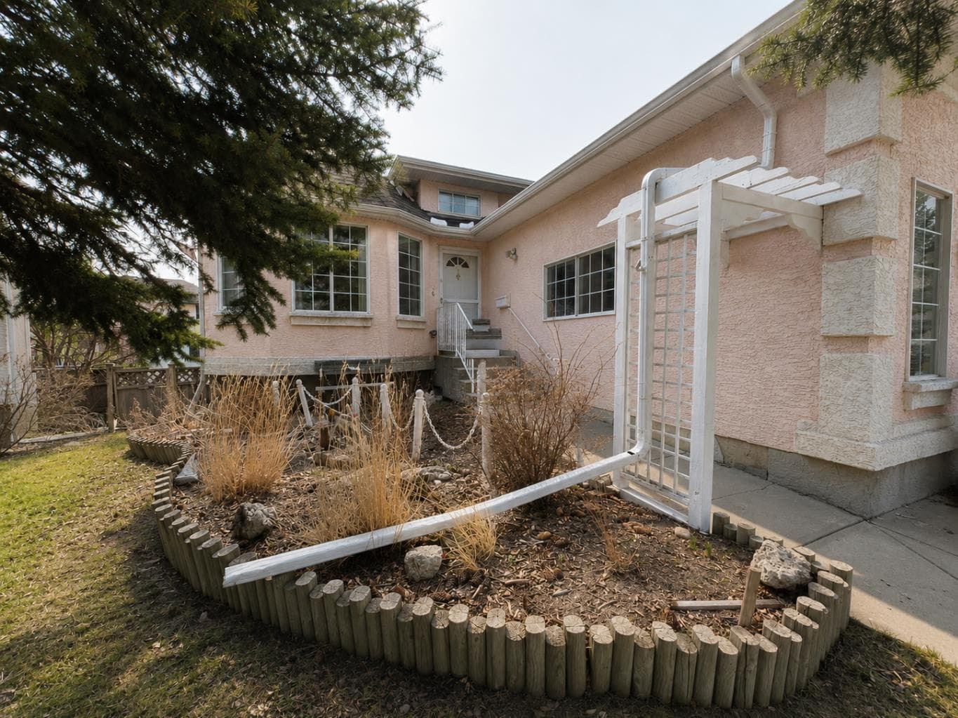 59 Edgebrook Circle NW