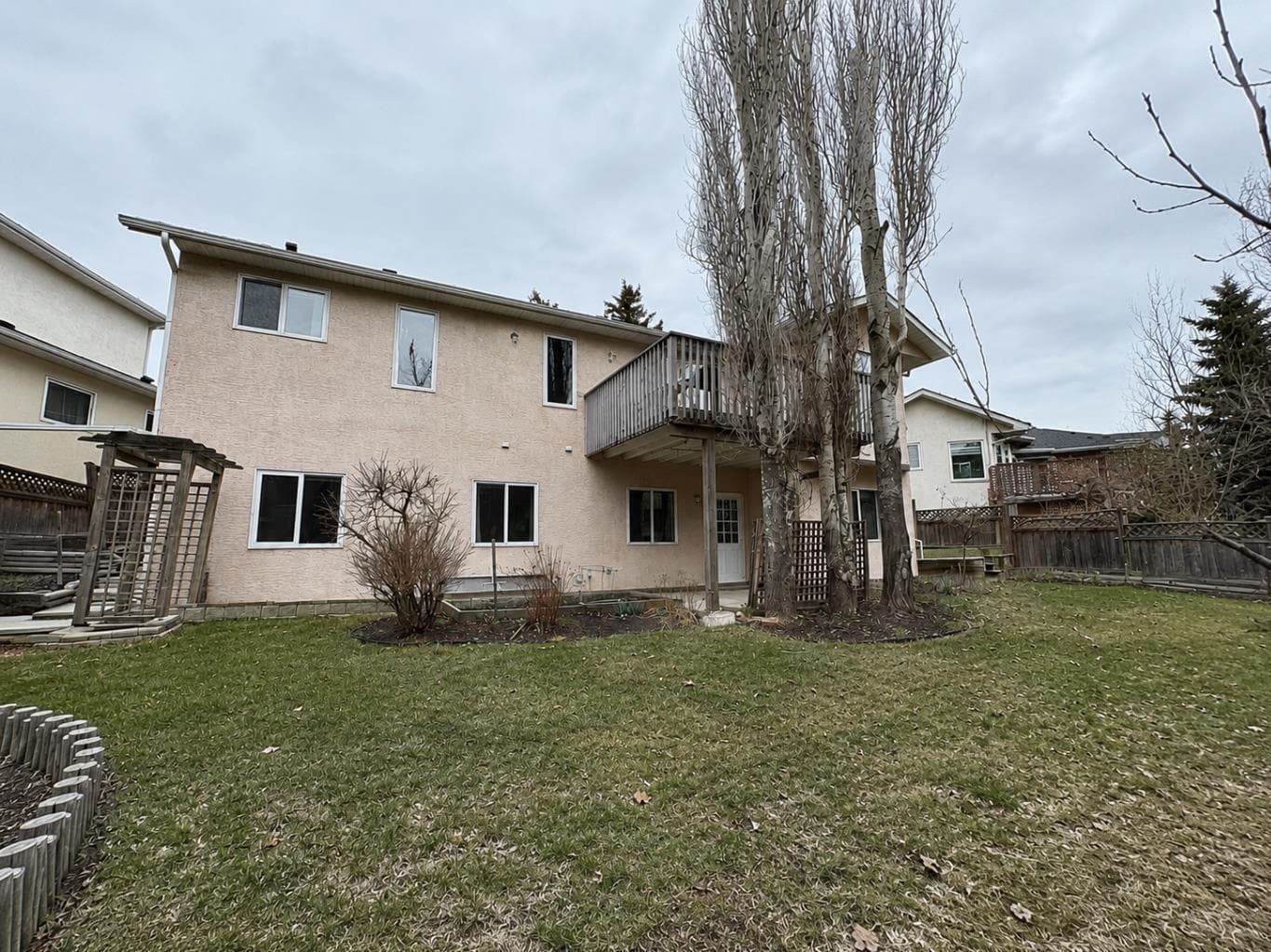 59 Edgebrook Circle NW